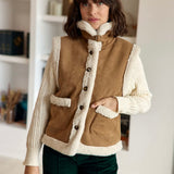 La Petit Étoile Vonnie Camel Sleeveless Jacket